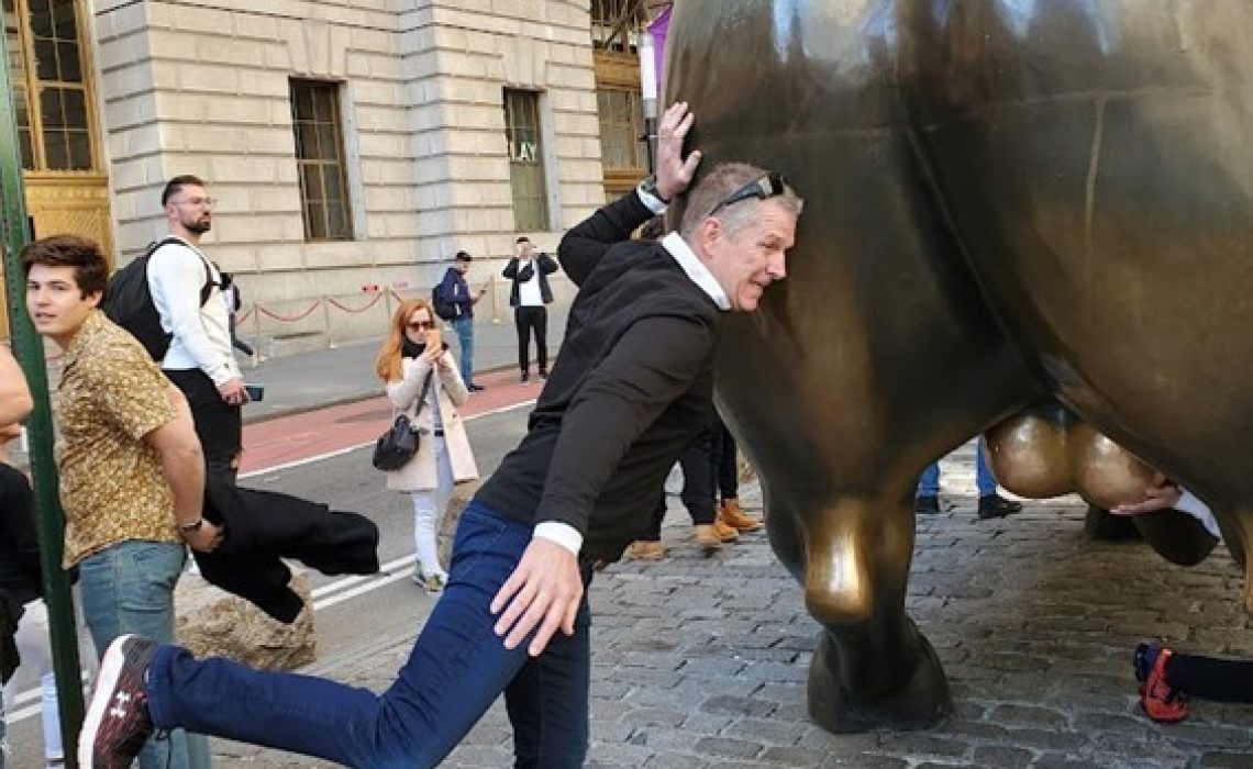 Scott kicking the Bull's posterior