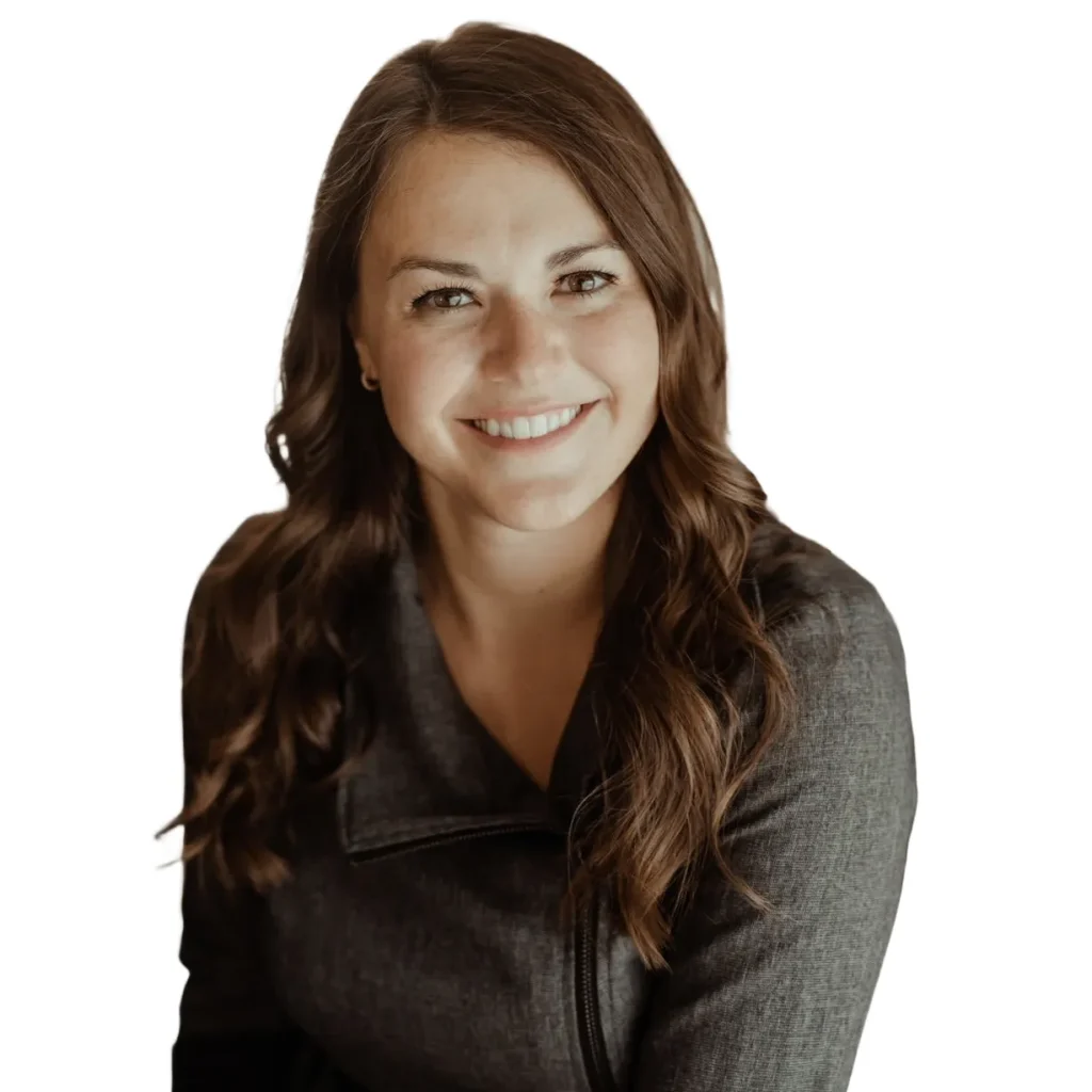 Headshot of Rebecca Chwedoruk