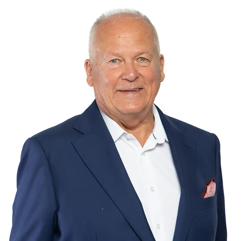 A headshot of Ron Zizman