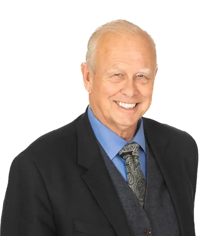 a headshot of Michael Finkbeiner